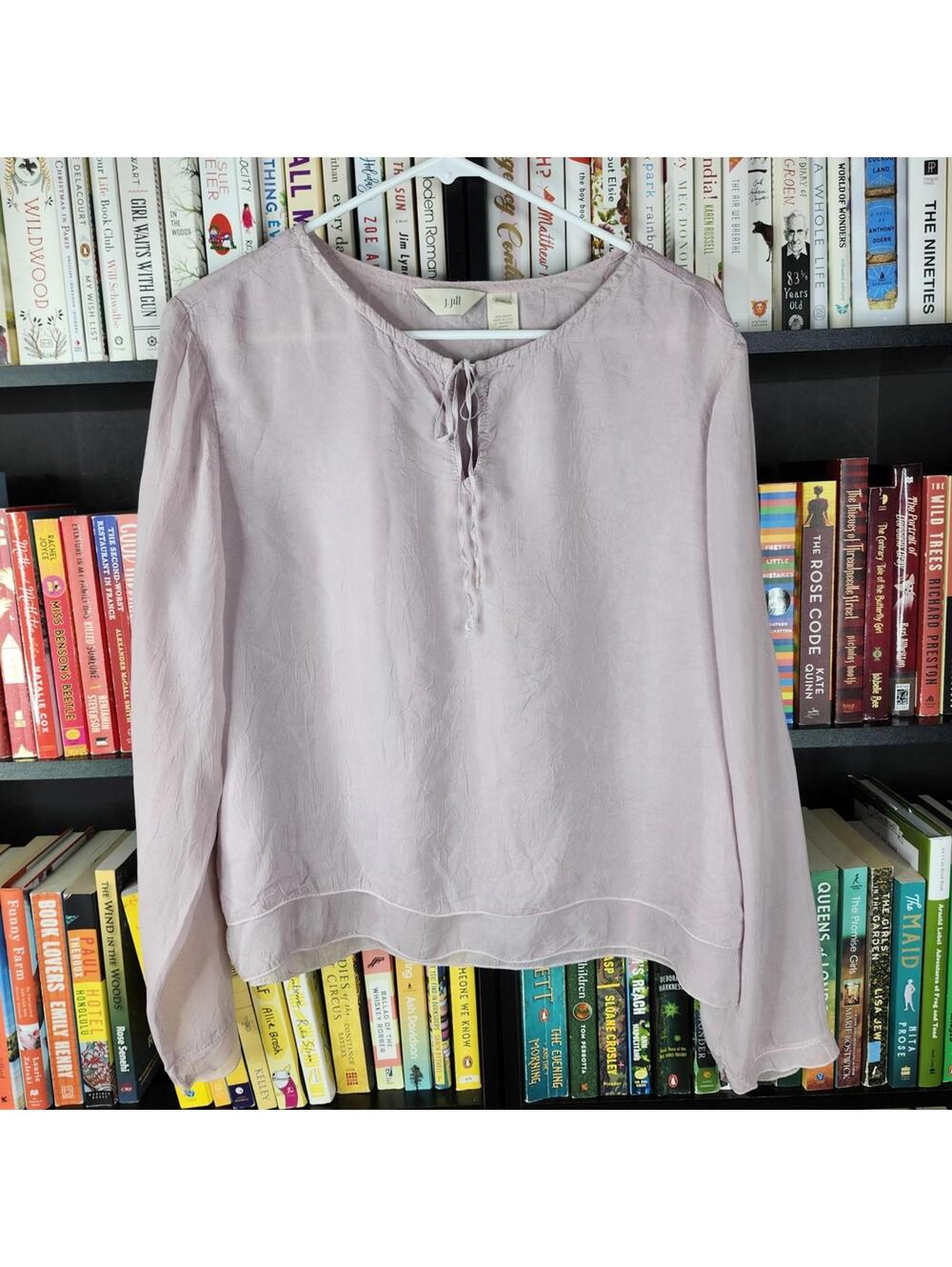 J. Jill Women’s Medium Lavender Rayon Peasant Blouse Tie Neck Long Sleeve